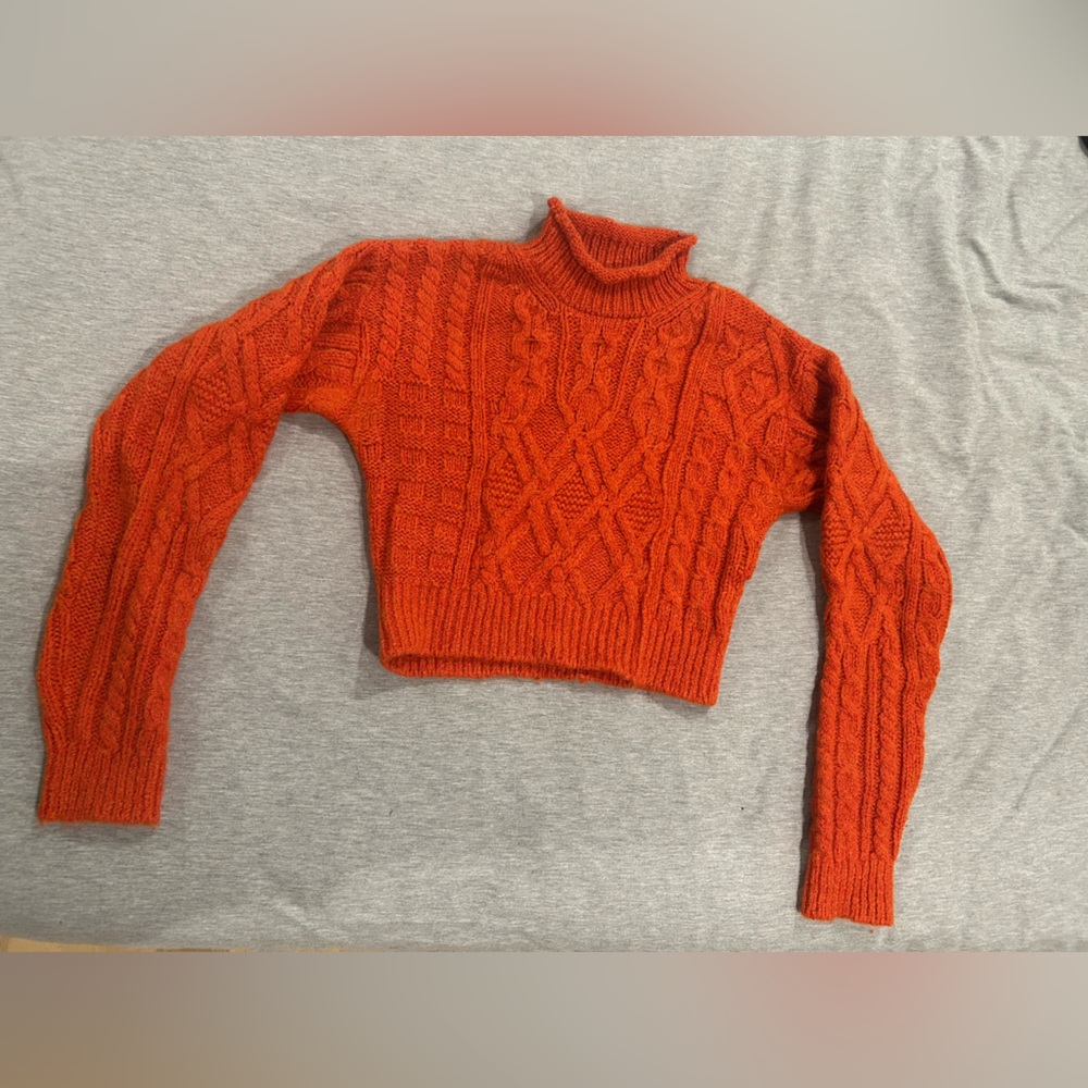 Wilfred Free Cropped Cable Knit Sweater